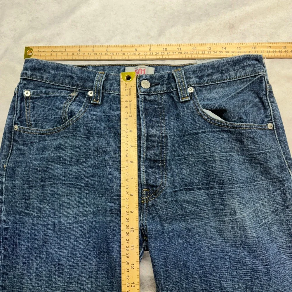 Levis 501xx Mens Jeans 33x30 Blue Straight Leg Button Fly Vintage Y2K Streetwear